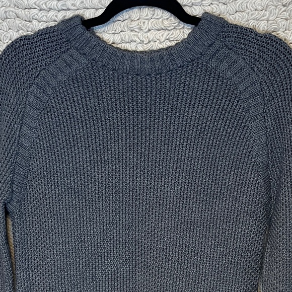 LULULEMON heathered medium gray crewneck Passage merino wool sweater 10 - Picture 3 of 8